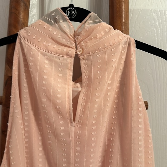 Calvin Klein Women’s Sleeveless Blouses in Pink and Cream, Size 16 NWT - Picture 7 of 16